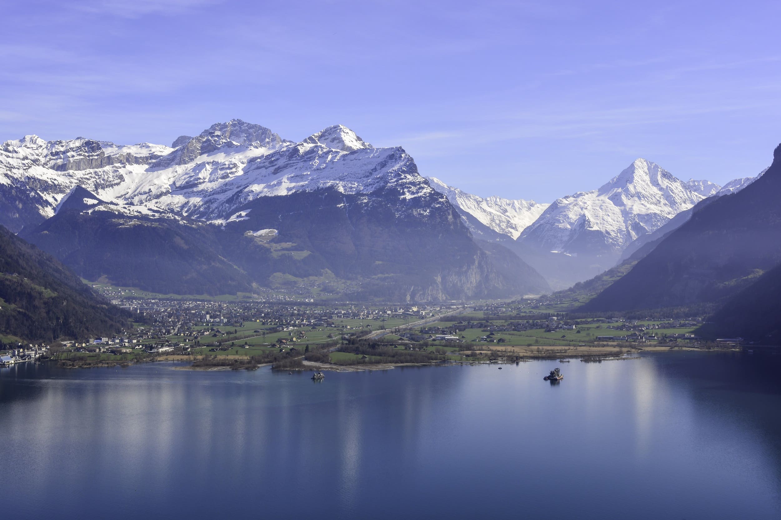 Altdorf is located between Lake Lucerne and the Alps