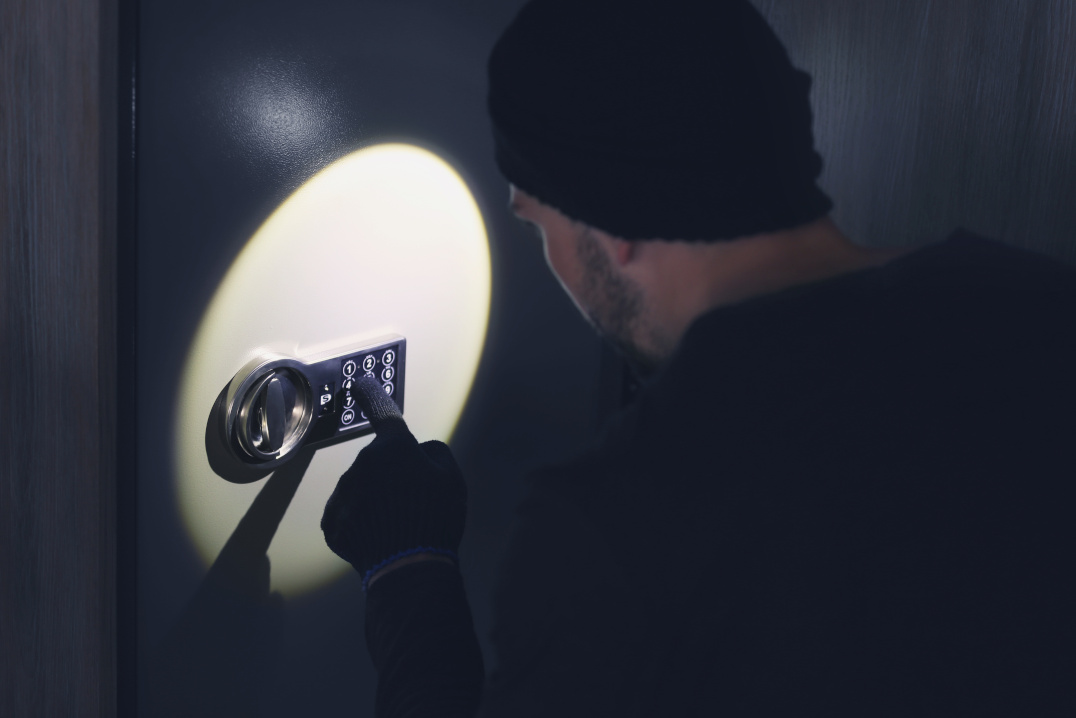 Image of a break-in involving a home safe.